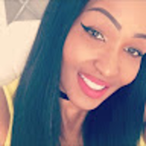 h_nicole_love